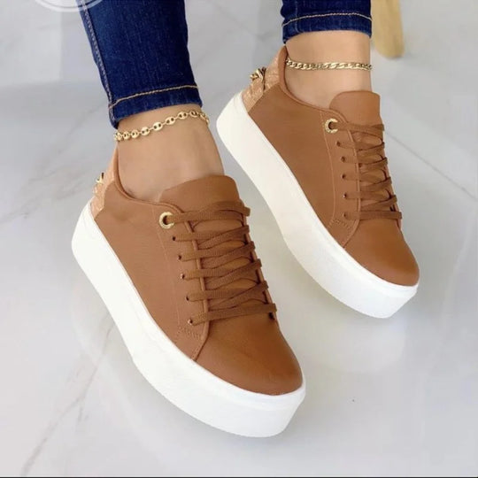 Summer Women Designer Shoes Flat Female 2023 Spring Autumn Metal White Ladies Casual Chunky Sneakers Platforms Fashion Sneaker