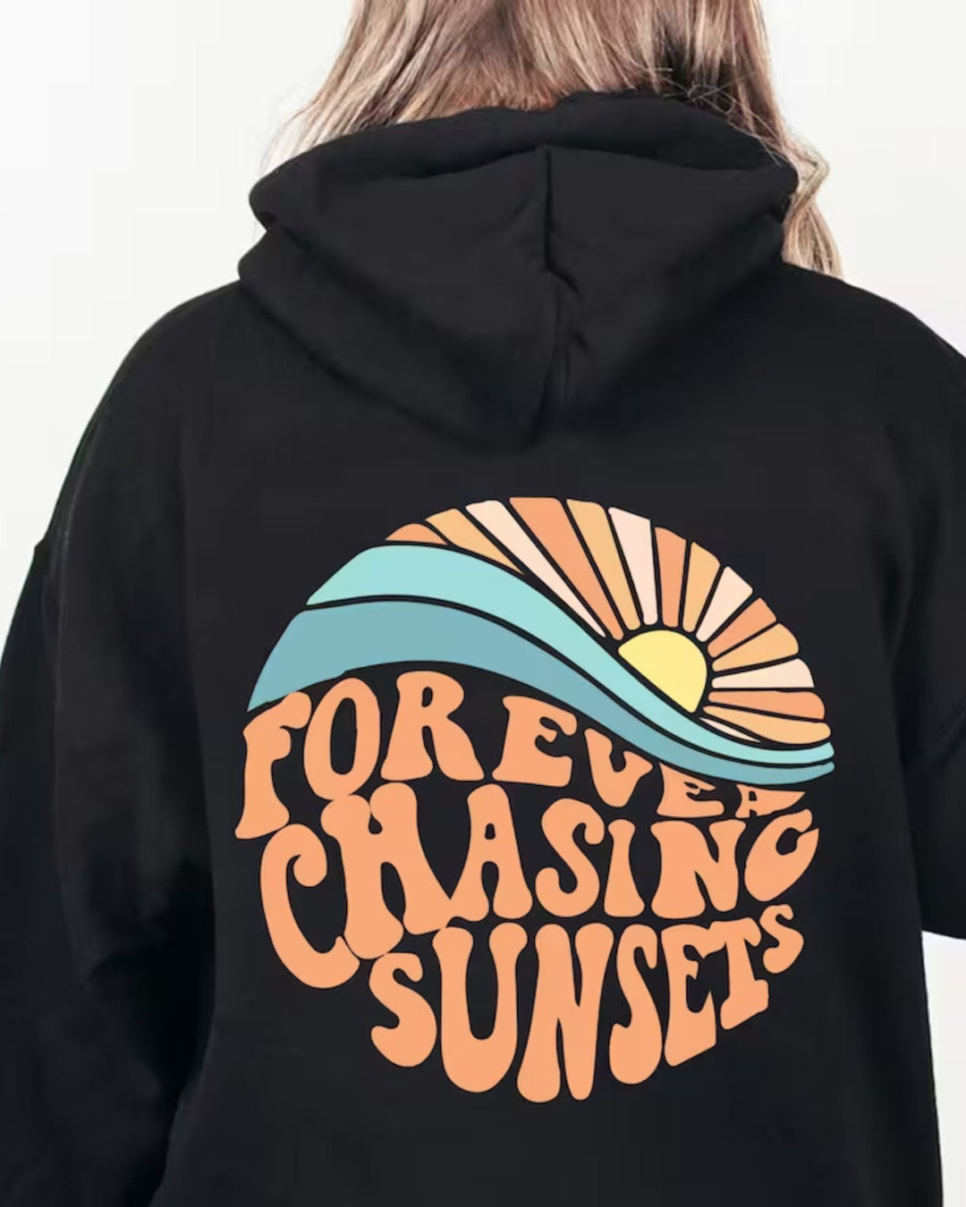 Kira | Stylish Hoodie "Forever chasing sunsets" - MORI