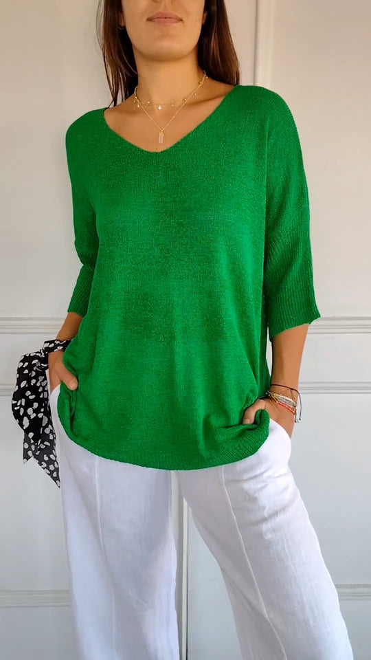 Lizzy | Knitted top with V-neck - MORI